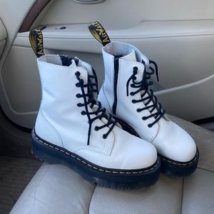 Platform Doc Martens